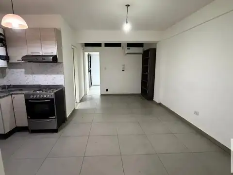 Departamento en Alquiler en Berazategui, $ 590.000