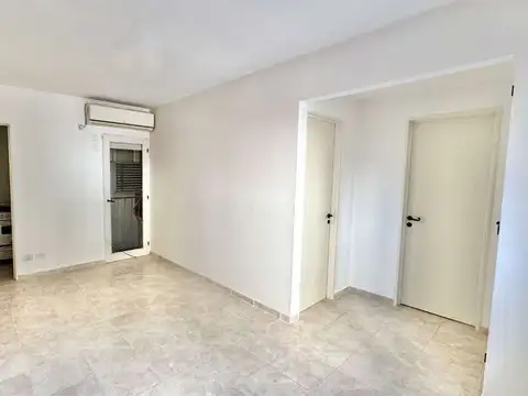 Juan Agustín García 2700