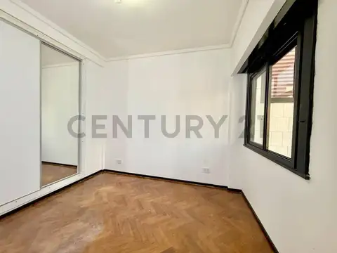 VENTA DEPARTAMENTO 2 AMBIENTES CON BALCON EN EL BARRIO DE LA BOCA