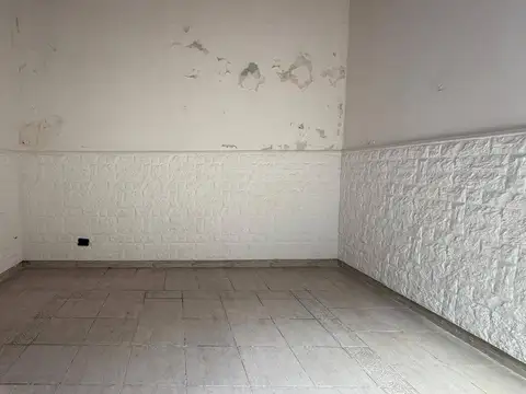 Depto Tipo Casa en Venta al Oeste