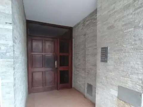 Arbo Y Blanco 214 , Piso 1