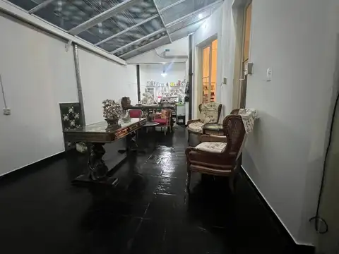 Depto Tipo Casa en Venta 50 años