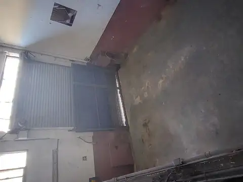 Galpon en Alquiler 10  mts Frente