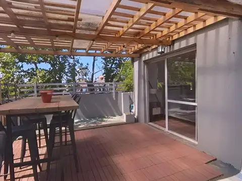 PH EN VENTA DE 3 DORMITORIOS CON TERRAZA