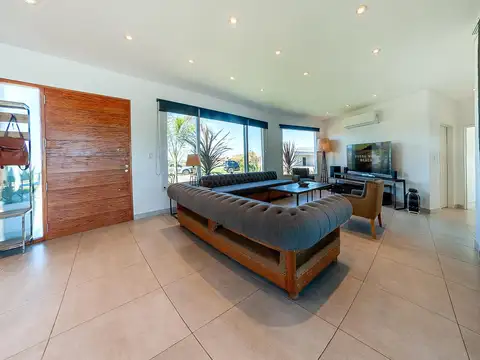 Casa en Alquiler al Noreste