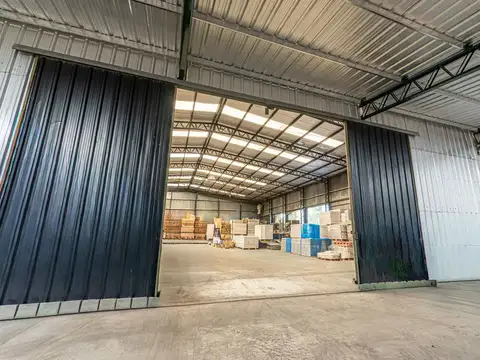 VENTA GALPÓN 1500M2 PASO DEL REY A 100M AC. OESTE