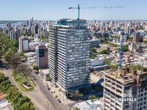 Venta - Semipiso 3 dormitorios con vista franca al río y dos cocheras - Pichincha, Rosario.
