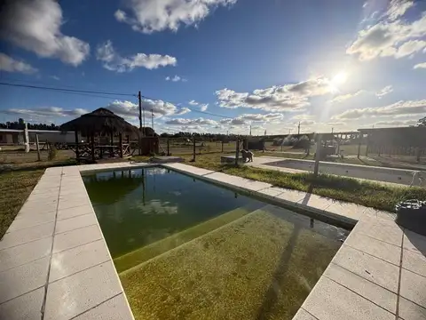 Quinta en Venta de 2 dormitorios