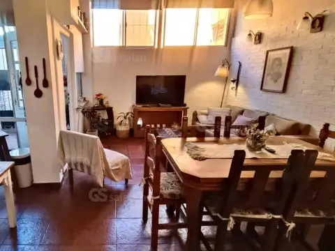 Depto Tipo Casa en Venta de 2 dormitorios
