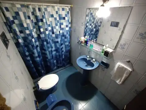 Casa - Venta - Villa Gesell - 4 Ambientes - Gas Natural - Garage