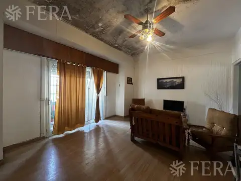 Depto Tipo Casa 3 ambientes con 1 baño