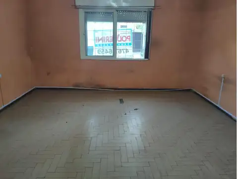 Depto Tipo Casa en Alquiler de 2 ambientes