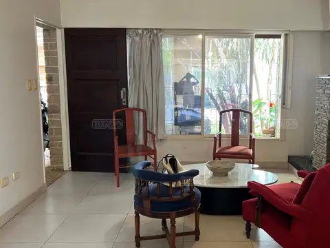 Casa 6 ambientes con 3 baños