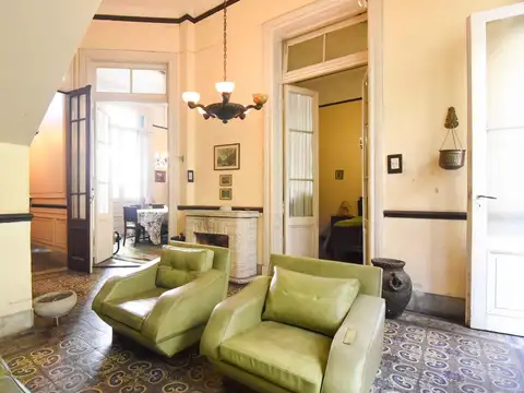 Depto Tipo Casa 5 ambientes con 1 baño