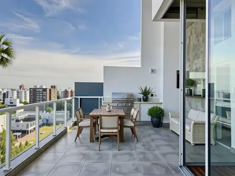 Piso Dúplex de Categoría, a Estrenar en Venta.