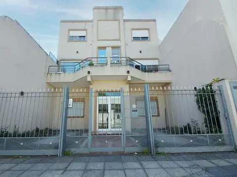 Venta Departamento PH 3 Ambientes – Villa Real