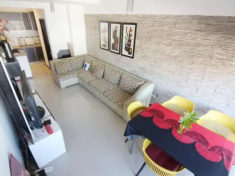Depto Tipo Casa 3 ambientes con 1 baño