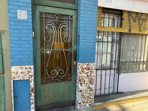 AV SAN MARTIN 2800, Piso 1