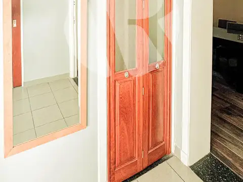 Depto Tipo Casa en Venta en Paternal, USD 194.000