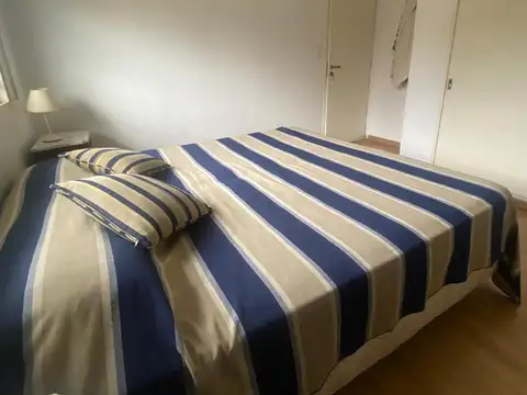 Casa 6 ambientes con 4 baños