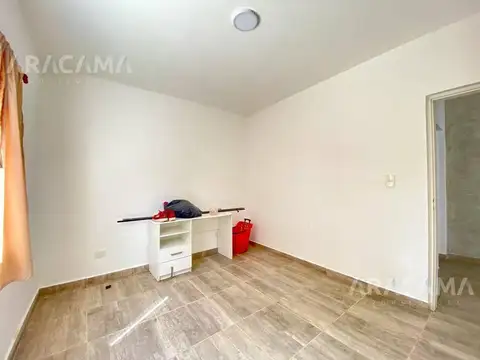 Casa y local en venta - Ezeiza
