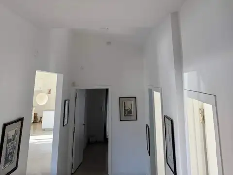 OPORTUNIDAD Se vende casa tipo americana a 100 mts del golf de LA Cumbre