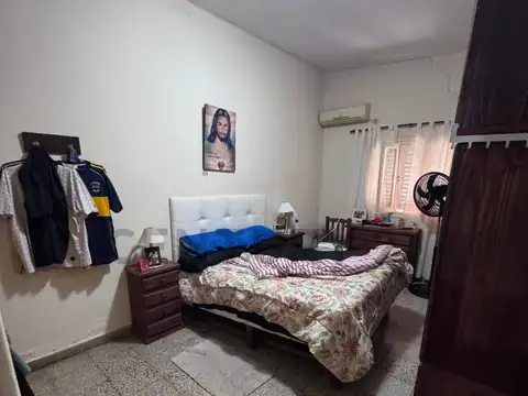 Rio de Janeiro 200, Piso 0