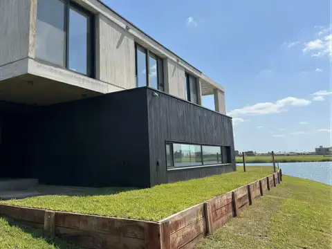 Casa en Venta al Noroeste