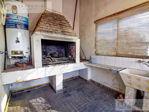 Depto Tipo Casa en Venta de 6 ambientes