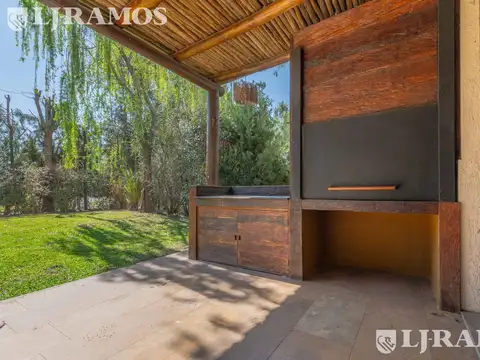 Casa en Alquiler al Noreste