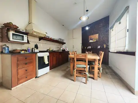 VENTA PH 5 AMBIENTES CON PATIO Y TERRAZA – MORÓN