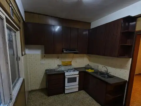 Depto Tipo Casa 4 ambientes con 1 baño