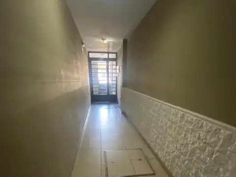 Dpto. monoambiente, en José C. Paz - sobre Av. Gaspar Campos
