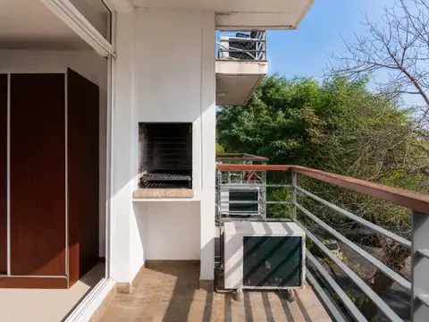 Bajo Belgrano - Monoambiente balcon con parrilla