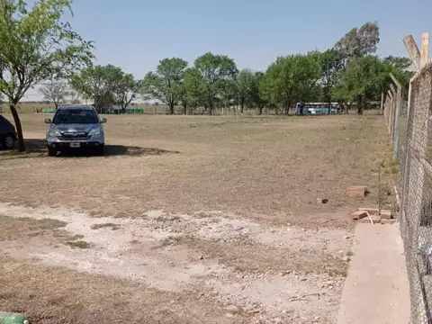 Terreno en Venta en Villa Camiares, USD 220.000