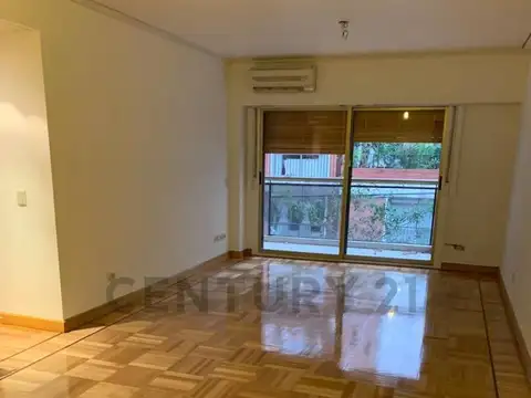 3 de Febrero 1800, Piso 0