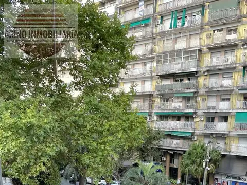 Mendoza al 2200