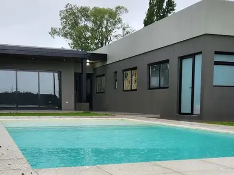 Casa en Venta en Ibarlucea, USD 135.000