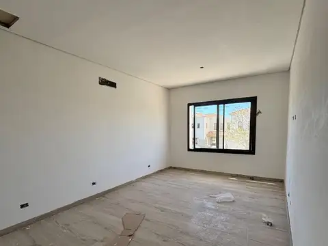 Casa en Venta al Oeste