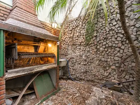 VENDE 6 amb. PARRILLA-JARDIN C/dependencia Palermo