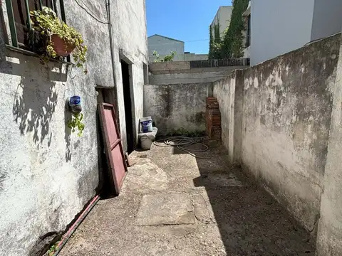 Depto Tipo Casa en Venta con 1 cocheras