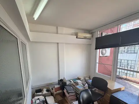 Oficina en Venta en Tribunales, USD 54.000