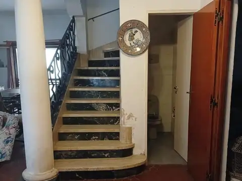 CASA 4 AMBIENTES CON GARAGE