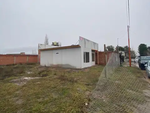 Casa en Venta en General Fernández Oro, USD 45.000