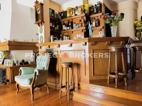 Casa 6 ambientes con 4 baños