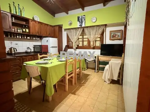 Casa 3 ambientes con 2 baños