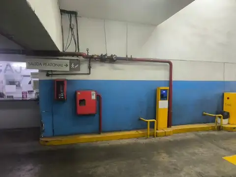 Avenida General Las Heras 2100