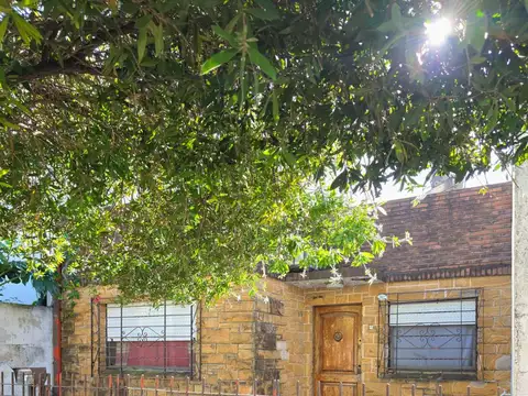 VENTA CASA 3 AMB c/PARQUE A RECICLAR - PALOMAR