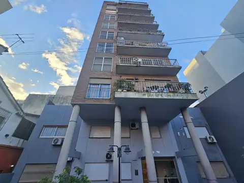 Humberto Primo 100