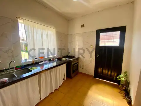 Casa en Venta en Los Hornos, USD 70.000